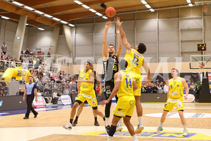 Basketball Superliga 2022/23, Playoff, Viertelfinale Spiel 2 SKN St.Pölten vs. Flyers Wels