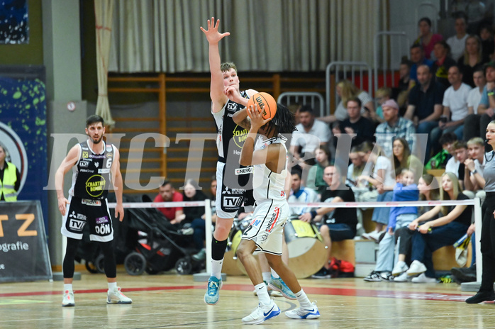 Basketball Superliga 2023/24, 8.Plazierungsrunde,
Flyers Wels vs. Gmunden Swans

