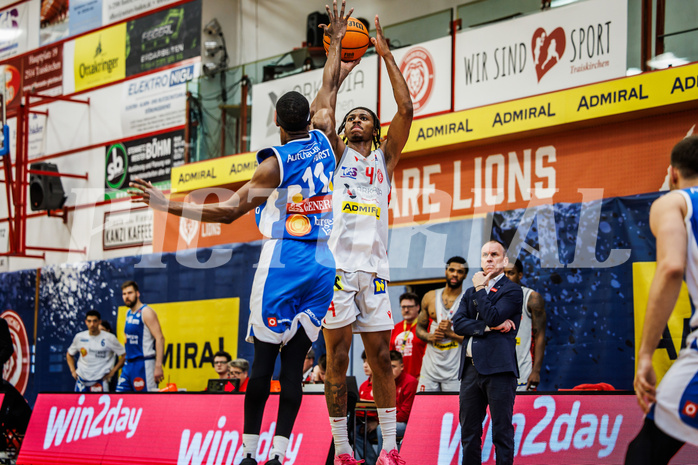 Basketball, win2day Basketball Superliga 2023/24, Halbfinale Spiel 1, Traiskirchen Lions, Oberwart Gunners, Demarcus Demonia (4)
