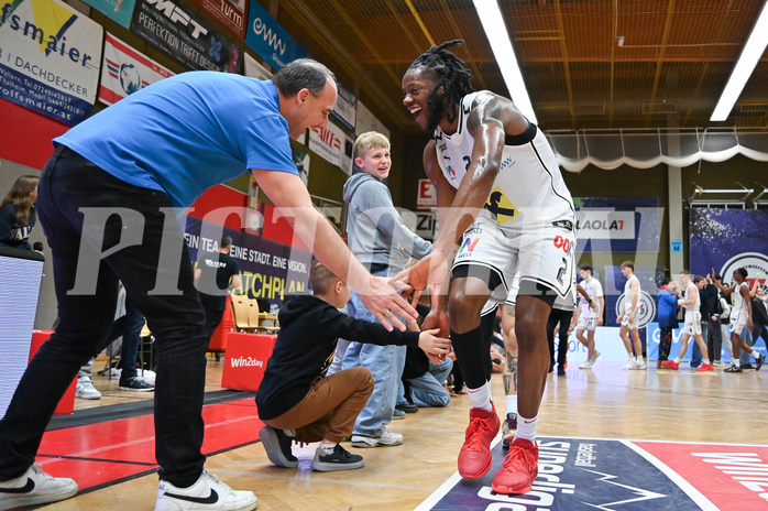 Basketball, Superliga 2024/25, Grunddurchgang 10.Runde, Flyers Wels vs. Traiskirchen Lions,
