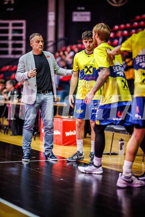 Basketball, Win2Day Superliga 2024/25, Grunddurchgang 2.Runde, BC Vienna, UBSC Graz, Ervin Dragsic (Head Coach), Elias Podany (10)