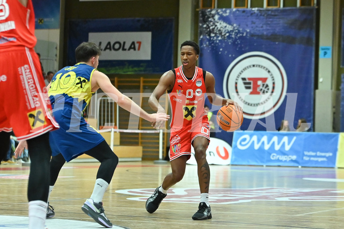 Basketball, Superliga 2024/25, Grunddurchgang 14.Runde, Flyers Wels vs. UBSC Graz,
