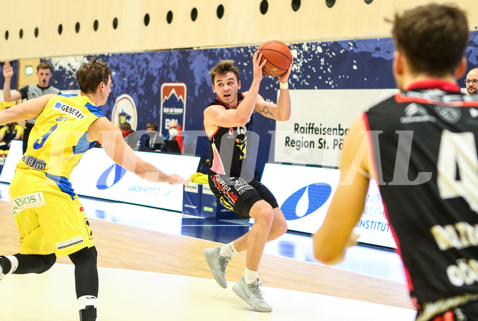 Basketball Superliga 2021/22, Grunddurchgang 7.Runde SKN St.Pölten vs. Flyers Wels


