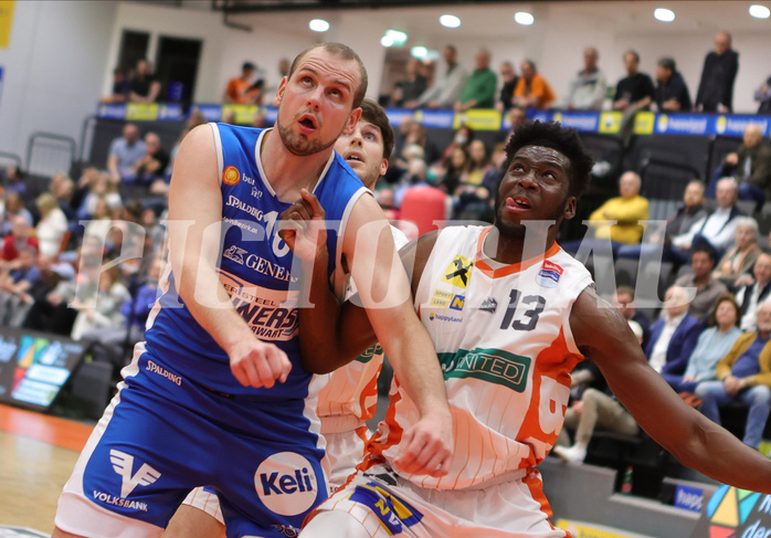 Basketball Superliga 2022/23, 4. Plazierungsrunde Klosterneuburg Dukes vs. Oberwart Gunners