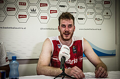 Basketball, FIBA EuroBasket 2025 Qualifiers , , AUSTRIA, IRELAND, Pressekonferenz: Jakob PÖLTL (12)