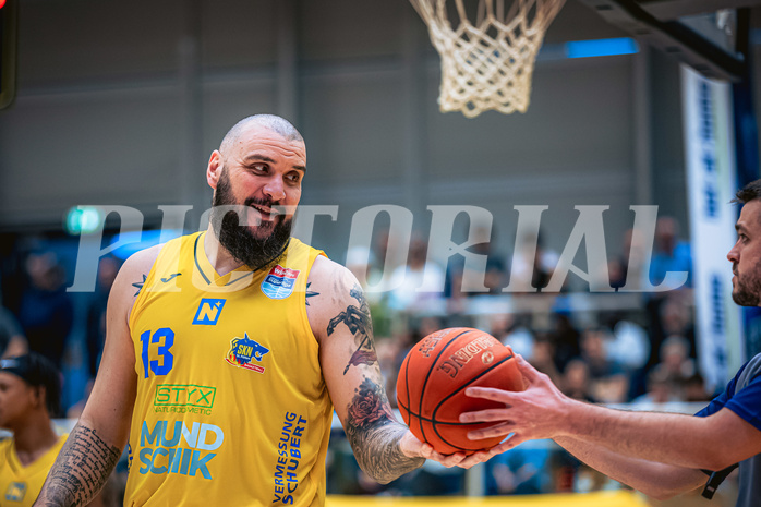 Basketball, Win2Day Superliga 2022/23, Viertelfinale Spiel 4, SKN St. Pölten Basketball, Raiffeisen Flyers Wels, Nebosja Dukic (13)