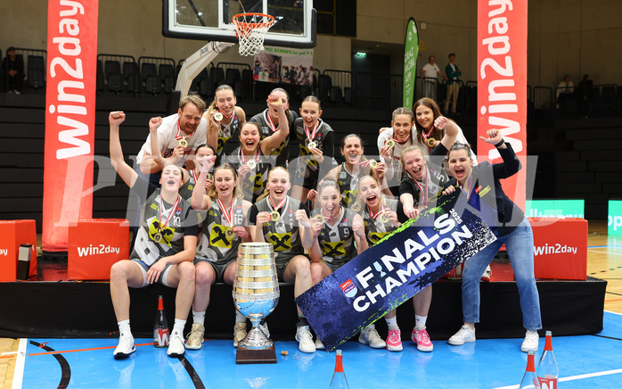 Basketball Damen Superliga 2024/25, Finale Spiel 3 UBI Graz vs. Duchess Klosterneuburg
Basketball Damen Superliga 2024/25, Finale Spiel 3 UBI Graz vs. Duchess Klosterneuburg