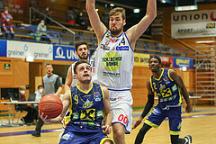 Basketball Superliga 2021/22, Grunddurchgang 7.Runde Gmunden Swans vs. UBSC Graz


