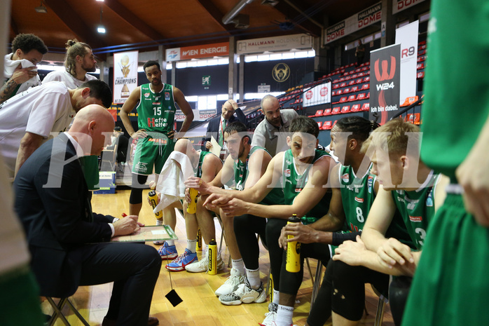 Basketball Superliga 20120/21, Viertelfinale Spiel 4 BC Vienna vs. Kpafenberg Bulls


