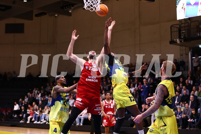 31.01.2025, Graz, Raiffeisen Sportpark Graz, Basketball Superliga 2024/25, Grunddurchgang, Runde 19, UBSC Graz - BC Vienna