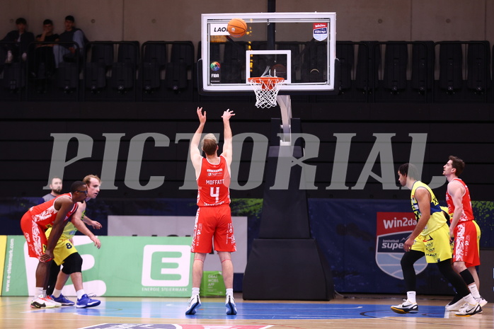 06.04.2025, Graz, Raiffeisen Sportpark Graz, Basketball Superliga 2024/25, 10. Platzierungsrunde, UBSC Graz - Traiskirchen Lions 06.04.2025, Graz, Raiffeisen Sportpark Graz, Basketball Superliga 2024/25, 10. Platzierungsrunde, UBSC Graz - Traiskirchen Lions