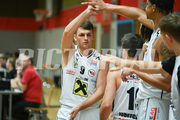 Basketball, Superliga 2023/24, Grunddurchgang 15. Runde, Flyers Wels vs. Fürstenfeld Panthers,