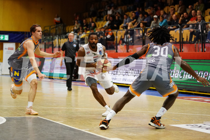 Basketball Superliga 2021/22, Grundduchgang 1.Runde , Kapfenberg Bulls vs. Klosterneuburg Dukes


