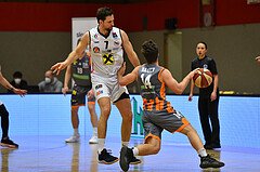Basketball Superliga 2020/21, Grunddurchgang 18. Runde Flyers Wels vs. Klosterneuburg Dukes, Davor Lamesic (7), Valentin Bauer (14),