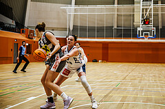 Basketball, Win2Day Basketball Damen Superliga 2024/25, Grunddurchgang 9.Runde, Vienna Timberwolves, Klosterneuburg Duchess, Iva Sanseovic (11), Lea Feitl (33)