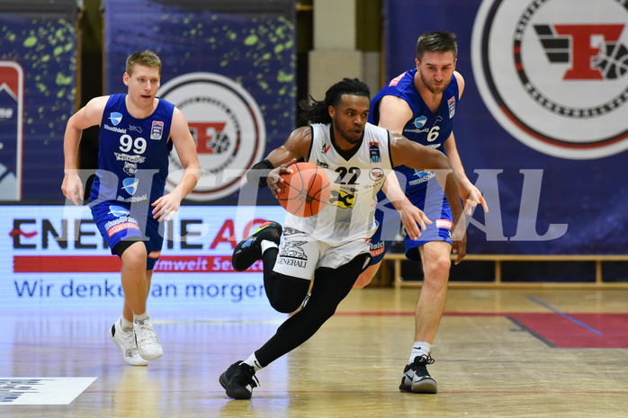 Basketball Superliga 2021/22, Grunddurchgang. 6.Runde Flyers Wels vs. D.C. Timberwolves