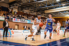 Basketball, bet-at-home Basketball Superliga 2021/22, Platzierungsrunde Spiel 1, Oberwart Gunners, Gmunden Swans, Rob Howard (5)