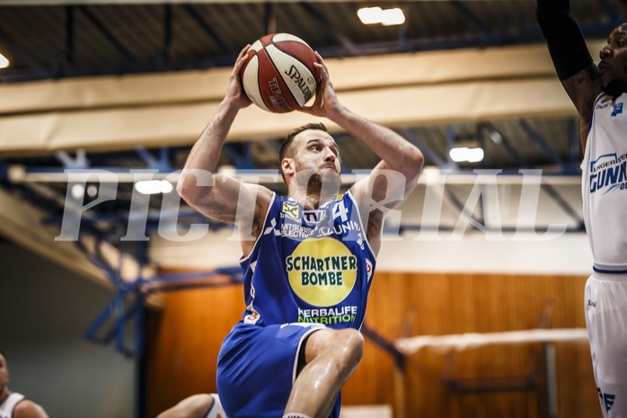 Basketball, ABL 2018/19, Playoff HF Spiel 1, Oberwart Gunners, Gmunden Swans, Enis Murati (4) Basketball, ABL 2018/19, Playoff HF Spiel 1, Oberwart Gunners, Gmunden Swans, Enis Murati (4)