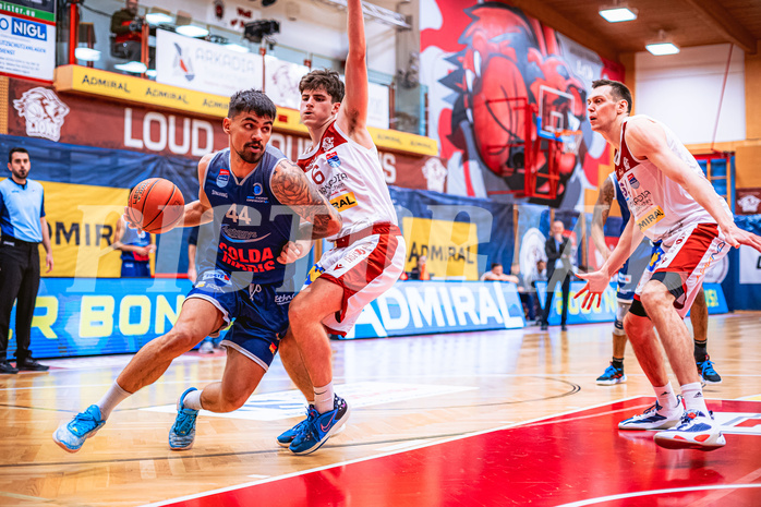 Basketball, Win2Day Superliga 2022/23, 6. Qualifikationsrunde, Traiskirchen Lions, BBC Nord Dragonz, Fabio Söhnel (44)