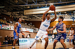 Basketball, bet-at-home Basketball Superliga 2021/22, Grunddurchgang Runde 8, Oberwart Gunners, Gmunden Swans, Rob Howard (5)