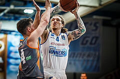 Basketball, bet-at-home Basketball Superliga 2021/22, Grunddurchgang Runde 16, Oberwart Gunners, Klosterneuburg Dukes, Travis Atson (4)