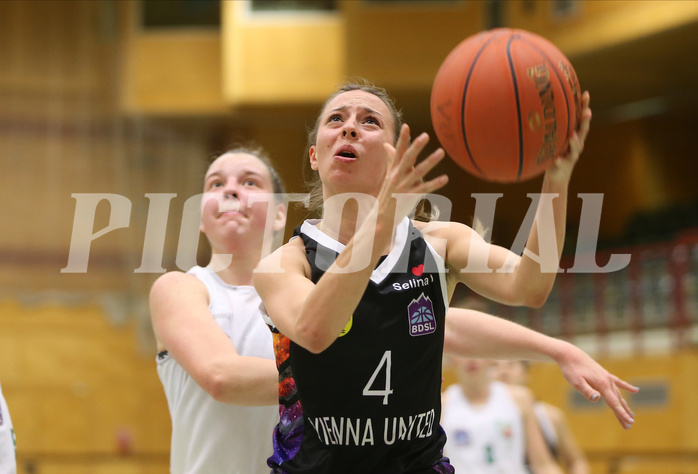 Basketball Damen Superliga 2021/22, Grundducrhgang 14.Runde Vienna United vs. KOS Celovec


