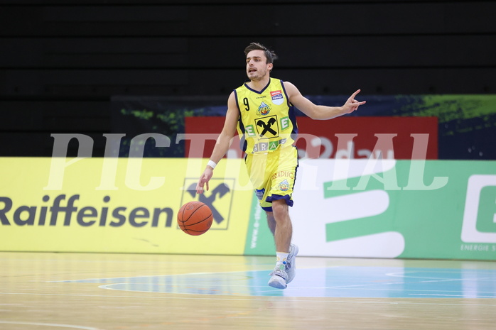 01.11.2022, Graz, Raiffeisen Sportpark Graz, Basketball Austria Cup 2022/23, UBSC Raiffeisen Graz vs. Flyers Wels