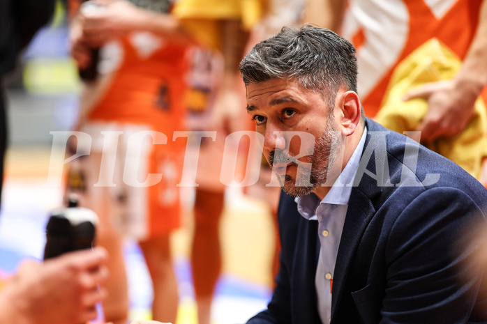 Basketball Superliga 2024/25, Grunddurchgang 11.Runde Klosterneuburg Dukes vs. Flyers Wels


