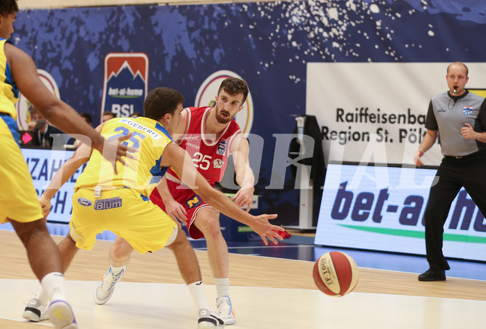 Basketball Superliga 20120/21, Grunddurchgang 3.Runde SKN St.Pölten vs. Traiskirchen Lions



