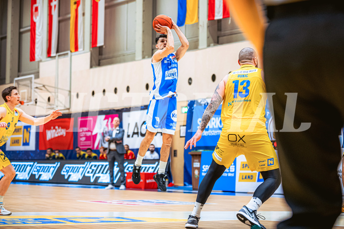 Basketball, Win2Day Superliga 2022/23, 2. Platzierungsrunde, SKN St. Pölten, Oberwart Gunners, Derek Hanes (14)