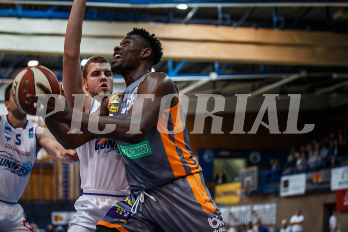 Basketball, Admiral Basketball Superliga 2019/20, Grunddurchgang 16.Runde, Oberwart Gunners, Klosterneuburg Dukes, Lakoju Amineye (4)