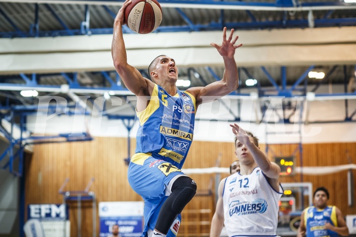 Basketball, Admiral Basketball Superliga 2019/20, Grunddurchgang 6.Runde, Oberwart Gunners, St. Pölten, Philip Jalalpoor (5) Basketball, Admiral Basketball Superliga 2019/20, Grunddurchgang 6.Runde, Oberwart Gunners, St. Pölten, Philip Jalalpoor (5)