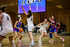 Basketball, Win2Day Basketball Damen Superliga 2024/25, Grunddurchgang 9.Runde, Basket Flames, UBSC-DBBC Graz, Lejla Meskic (11), Agatija Vukicevic (18)