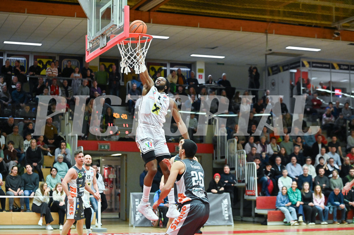 Basketball, Superliga 2024/25, Grunddurchgang 19.Runde, Flyers Wels vs. Klosterneuburg,