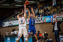 Basketball, bet-at-home Basketball Superliga 2021/22, Grunddurchgang Runde 14, Oberwart Gunners, Vienna D.C. Timberwolves, Paul Rotter (66)