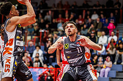 Basketball, win2day Basketball Superliga 2024/25, Grunddurchgang 12.Runde, Traiskirchen Lions, Klosterneuburg Dukes, Benjamin Blazevic (11)