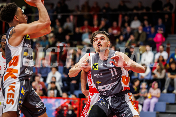 Basketball, win2day Basketball Superliga 2024/25, Grunddurchgang 12.Runde, Traiskirchen Lions, Klosterneuburg Dukes, Benjamin Blazevic (11)