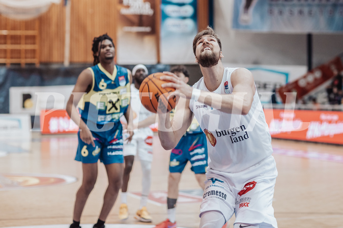 Basketball, Basketball Austria Cup 2023/24, Viertelfinale, Oberwart Gunners, UBSC Graz, Daniel Koeppel (14), #nomanipulation