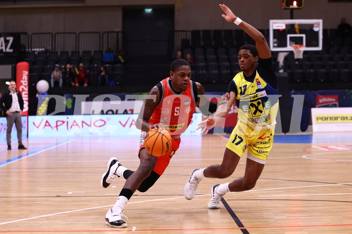 13.01.2024, Graz, Raiffeisen Sportpark Graz, Basketball Superliga 2023/24, Grunddurchgang, Runde 18, UBSC Raiffeisen Graz - Arkadia Traiskirchen Lions