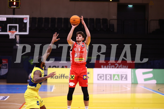 08.12.2024, Graz, Raiffeisen Sportpark Graz, Basketball Superliga 2024/25, Grunddurchgang, Runde 11, UBSC Raiffeisen Graz - Arkadia Traiskirchen Lions