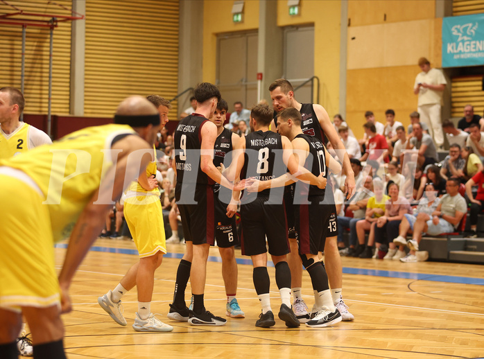 Basketball Zweite Liga 2024/25, Playoffs, Finale Spiel 2 Wörthersee Piraten vs. Mistelbach Mustangs
Basketball Zweite Liga 2024/25, Playoffs, Finale Spiel 2 Wörthersee Piraten vs. Mistelbach Mustangs