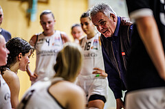 Basketball, Win2Day Basketball Damen Superliga 2024/25, Grunddurchgang 9.Runde, Basket Flames, UBSC-DBBC Graz, Höllerl (Headcoach)