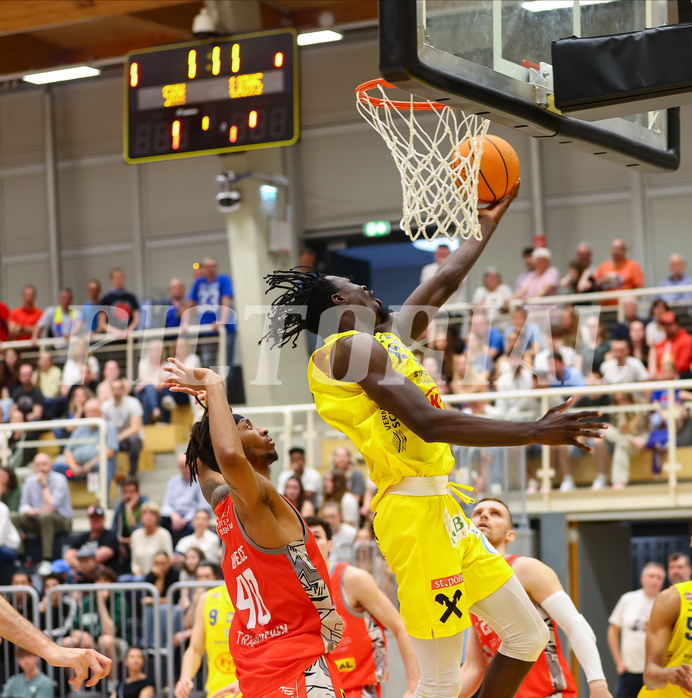 Basketball Superliga 2023/24, Playoff, Viertelfinale Spiel 4 SKN St. Pölten vs. Traiskirchen Lions


