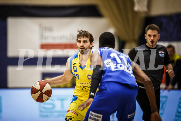 Basketball, bet-at-home Basketball Superliga 2019/20, Platzierungsrunde 3.Runde, SKN St. Pölten Basketball, Oberwart Gunners, Lukas Böck (13)