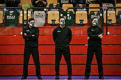 Basketball, Basketball Austria Cup, Cup Achtelfinale, Kapfenberg Bulls, Mattersburg Rocks, Referees with Masks