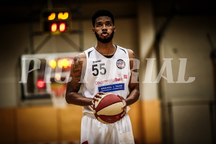 Basketball, 2.Bundesliga, Playoff VF Spiel 2, Mattersburg Rocks, Villach Raiders, Arnold FRIPP (55)