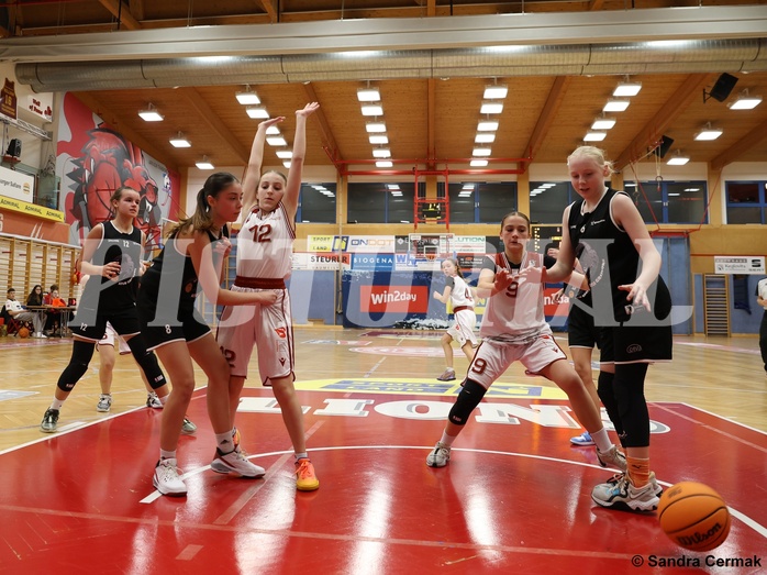 Basketball Superliga 2024/25, SLWU14 Traiskirchen Lionesses vs. ATUS Gratkorn Scorpions


