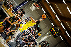 Basketball, Win2Day Superliga 2023/24, Grunddurchgang 16.Runde, SKN St. Pölten, Flyers Wels, Steven Kaltenbrunner (7)