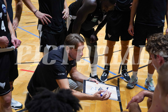 Basketball Zweite Liga 2024/25, Grunddurchgang 2.Runde Raiders Tirol vs. Vienna Timberwolves


