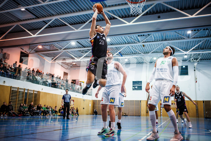 Basketball, Basketball Zweite Liga 2023/24, Grunddurchgang 14.Runde, Deutsch Wagram Alligators, Vienna United, Noah Oguamalam (23)